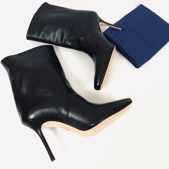 Stuart Weitzman Ebb Black Leather Ankle Boot - Picture 7 of 9